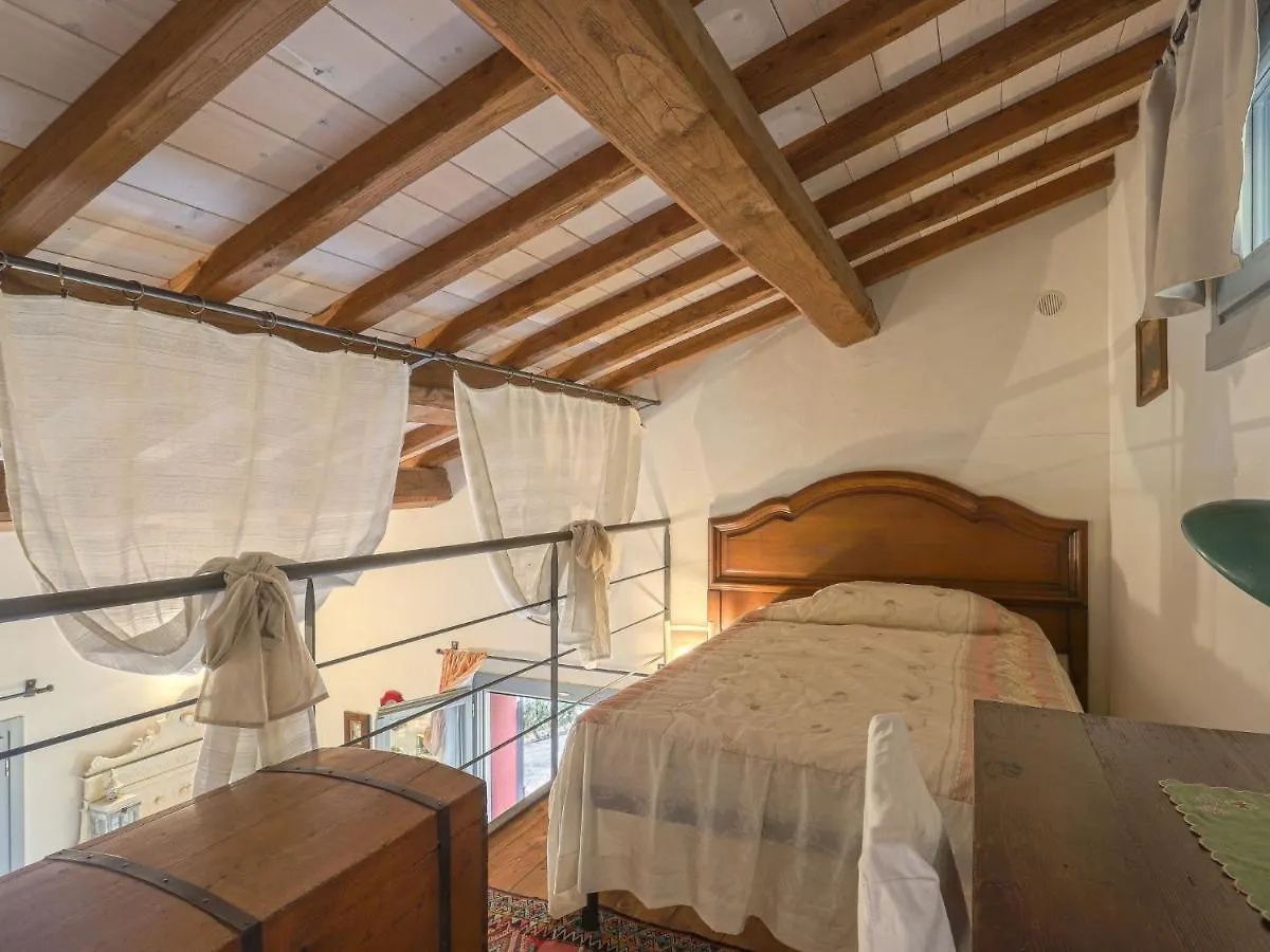 Holiday Home L'Orlo Del Bosco By Interhome Levane Italy